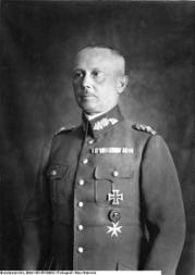Porträt Werner Freiherr von Fritsch in Uniform als Generalleutnant, 1932