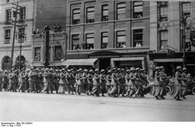 Kanadisches "Amazonenkorps", Winnipeg, 1916