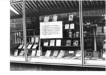 Buchausstellung im Verlag 1961