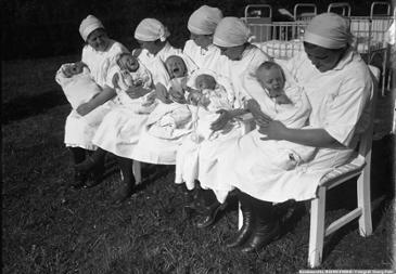 Säuglingspflege, April 1930