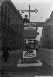 Verkehrsturm, Februar 1926