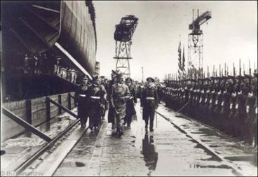 Stapellauf des Schlachtschiffs Scharnhorst