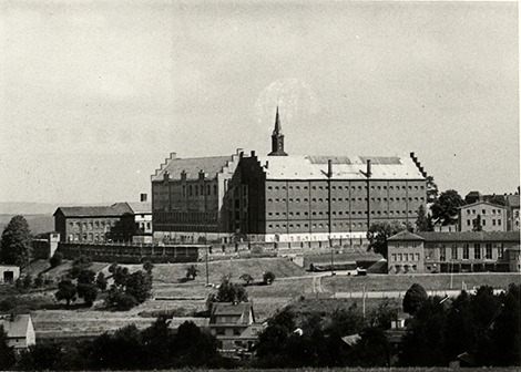 Strafvollzugsanstalt Hoheneck, Südflügel (Außenansicht)