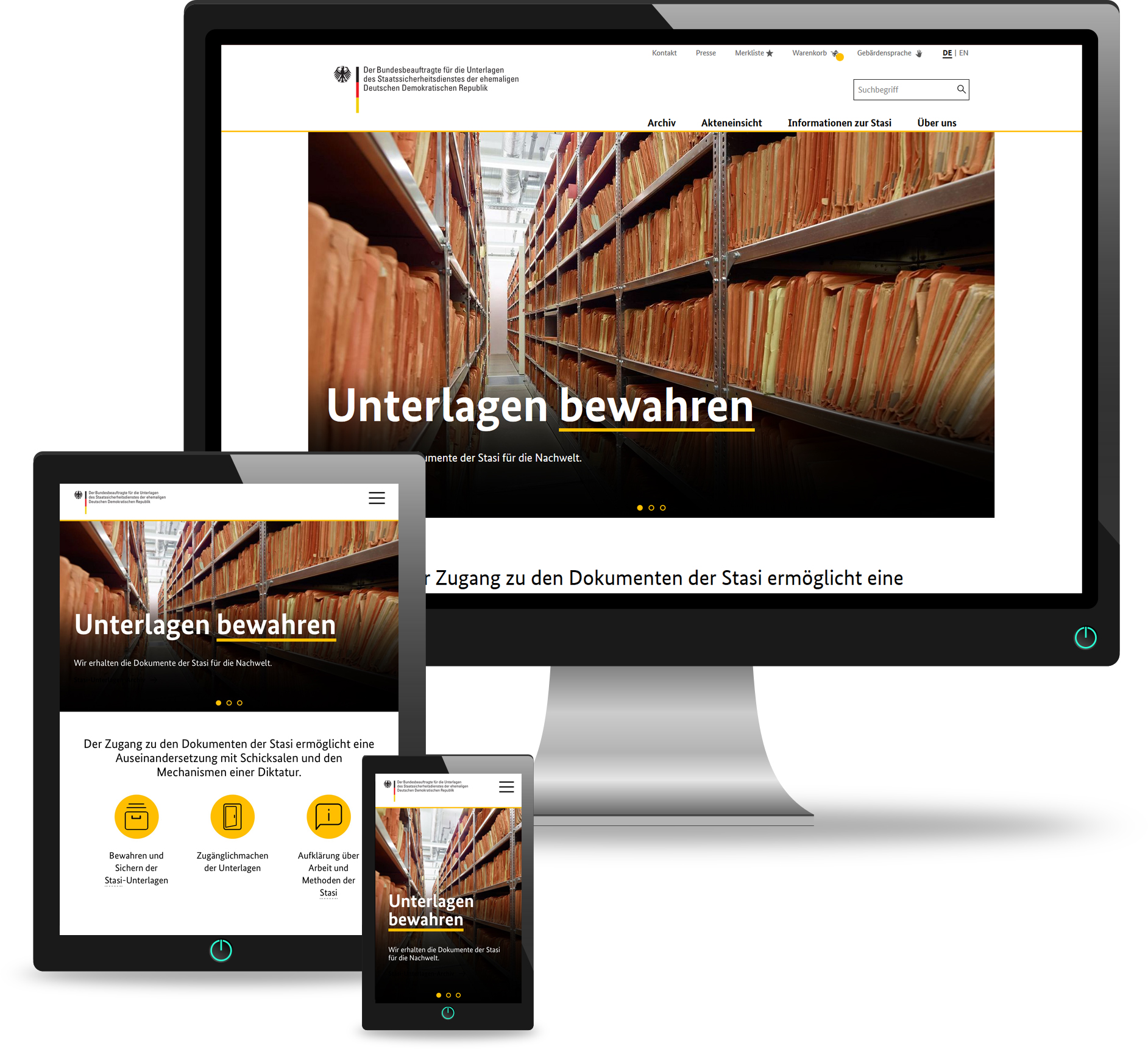 Eine Webseite auf drei Endgeräten: Desktop, Tablet und Mobil.