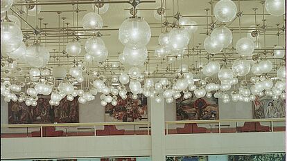Lampen im Palast der Republik