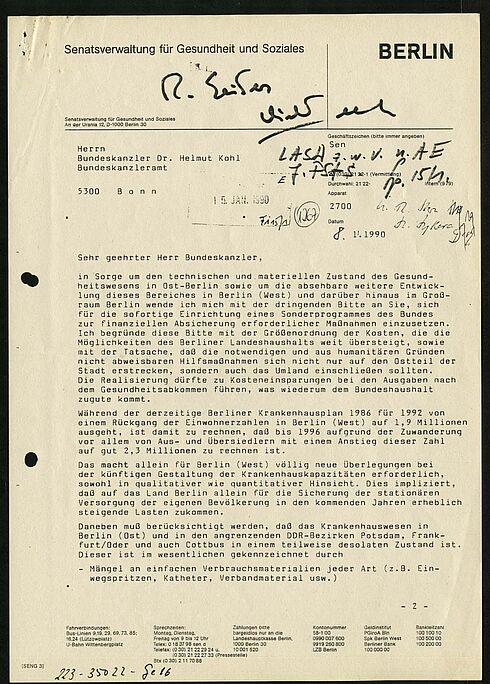 Erste Seite des Schreibens der Bürgermeisterin und Senatorin von Berlin Ingrid Stahmer an Helmut Kohl über Probleme in der Krankenhausversorgung von West-Berlin nach der Grenzöffnung, 1990