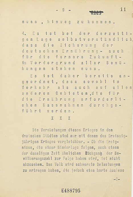 Neunte Seite eines zehnseitigen Berichts in Maschinenschrift mit Passagen in Sperrschrift und einem nummerierten Absatz
