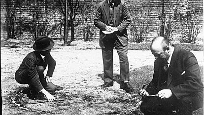 Kriminalkommissare bei der Arbeit, 1931