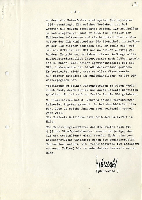 Maschinengeschriebenes Textdokument mit händischer Unterschrift