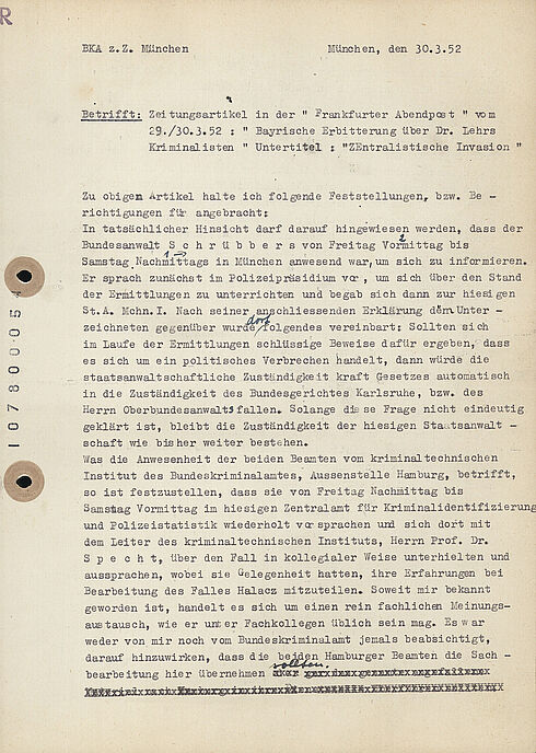 Dokument mit Maschinentext sowie handschriftlichen Korrekturen und Ergänzungen