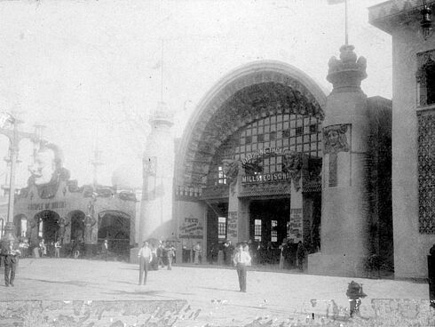 Eingang des  Biophon-Theater während der Welt-Ausstellung St. Louis 1904