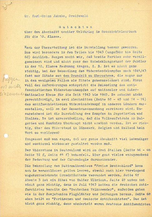 Gutachten von K.-H. Jahnke über den Abschnitt „Zweiter Weltkrieg“ im Geschichtslehrbuch für die 10. Klasse Maschinell erstelltes Schriftgut