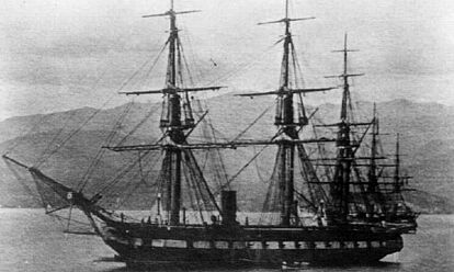 Schwarz-Weiß-Fotografie der S.M.S. Gazelle