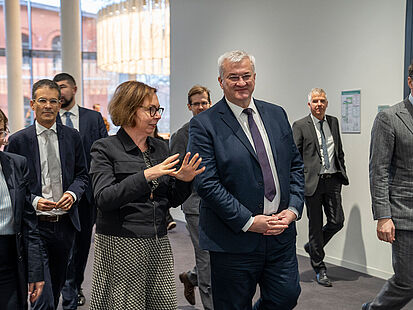 Besuch des ukrainischen Außenministers Andrii Sybiha im Bundesarchiv in Berlin-Lichterfelde Besuch des ukrainischen Außenministers Andrii Sybiha im Bundesarchiv in Berlin-Lichterfelde