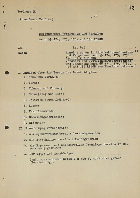 Vordruck über Verbrechen und Vergehen nach §§ 174, 175, 175a und 176 RStGB Vordruck über Verbrechen und Vergehen nach §§ 174, 175, 175a und 176 RStGB