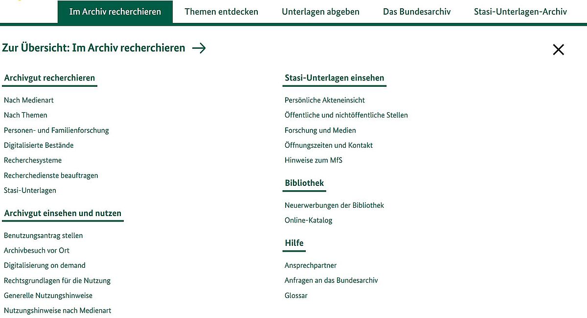 Aufgeklapptes Mega-Menü auf der BArch-Website mit allen Kategorien erster und zweiter Ebene