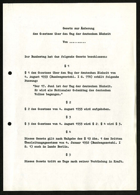 Erste Seite des Entwurfs eines Gesetzes zur Änderung des Gesetzes über den Tag der deutschen Einheit vom 22. Februar 1968