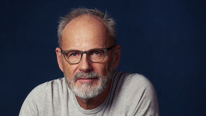 Portrait von Autor Reinhold Beckmann