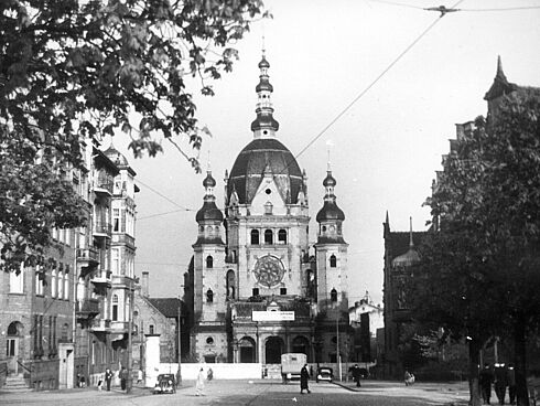 Die Große Synagoge von Danzig am 1. Mai 1939