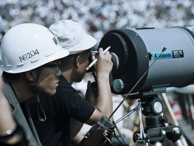 Japanische Bildreporter bei der Arbeit, Oktober 1964