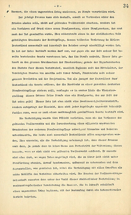 Auf dem Dokument ist die Erklärung der Verteidiger beim Nürnberger Prozess zur Rechtmäßigkeit des Verfahrens zu lesen.