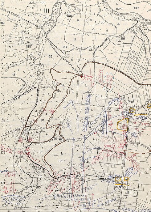 Karte vom Hürtgenwald mit verschiedenfarbigen Markierungen