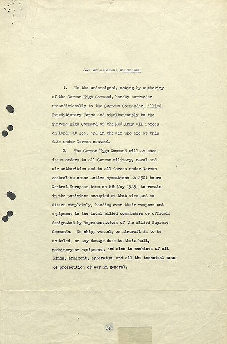 Gesamt-Kapitulation von Berlin-Karlshorst (englischer Text, Seite 1) vom 09.05.1945