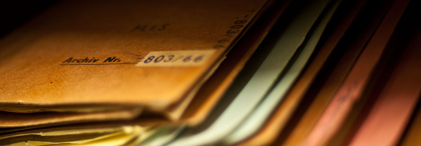 Akten im Stasi-Unterlagen-Archiv Berlin.