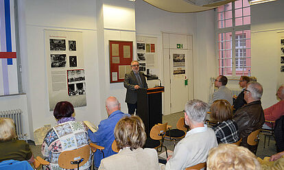 Prof. Dr. Walter Mühlhausen bei einem Vortrag in Rastatt am 02.04.2019 über „Friedrich Ebert und die Gründung der Weimarer Republik“