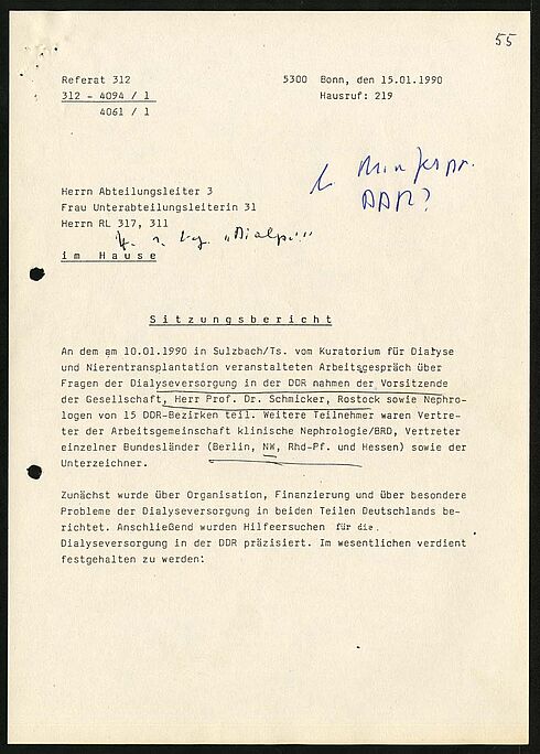 Erste Seite des Sitzungsberichts über die Organisation, die Finanzierung und die Probleme der Dialyseversorgung besonders in der DDR, 1990