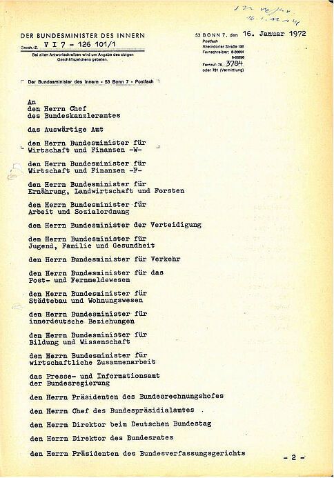 Führung der Bezeichnung "Frau".  Rundschreiben des Bundesministers des Innern vom 16. Jan. 1972