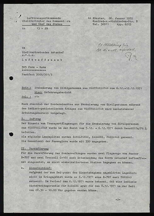 Maschinenschriftliches Dokument mit handschriftlichen Ergänzungen