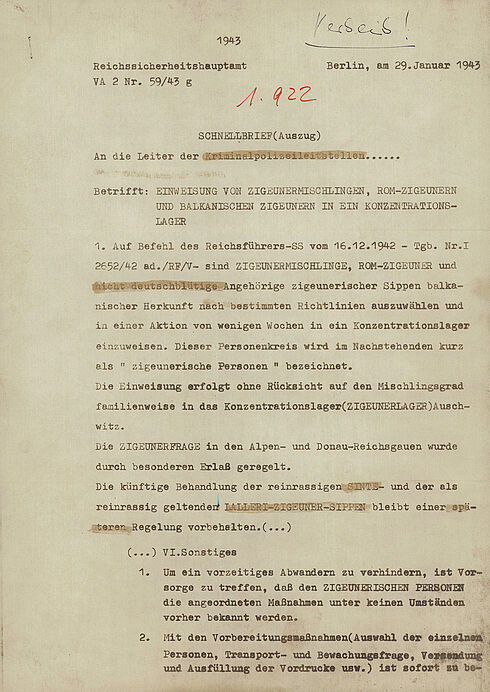 Maschinengeschriebener Brief mit markierten Passagen sowie handschriftlichen Vermerken