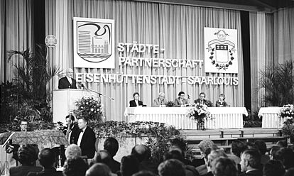 Feierliche Ratifizierung der Städtepartnerschaft zwischen Saarlouis und Eisenhüttenstadt