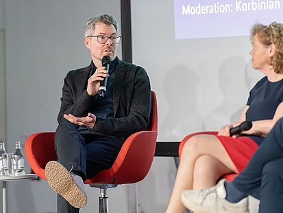 Dr. Ronald Funke (l.) und Prof. Dr. Daniela Münkel