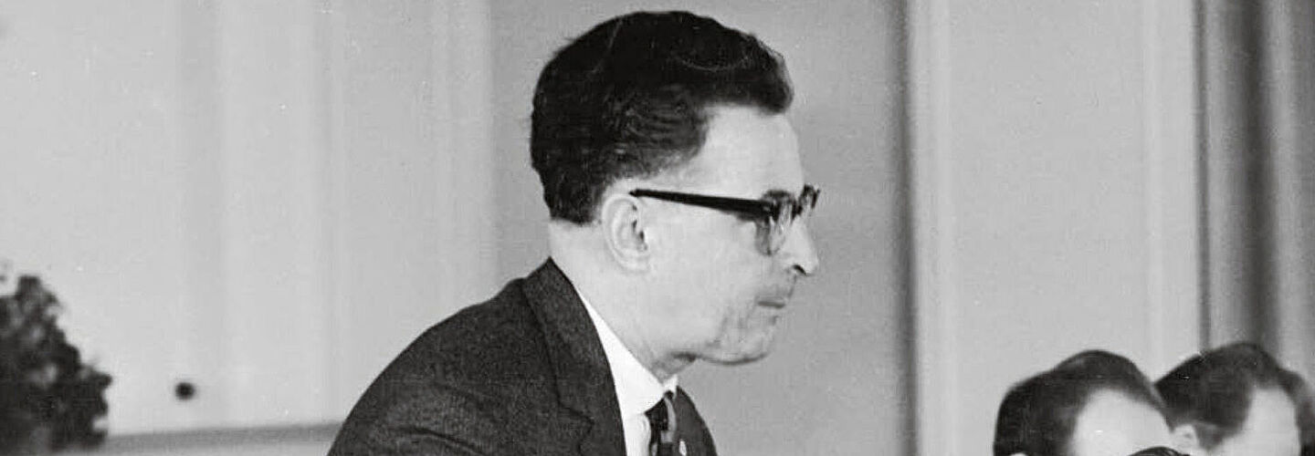 Cover der Publikation 'Kristallhart gegenüber allen Feinden'