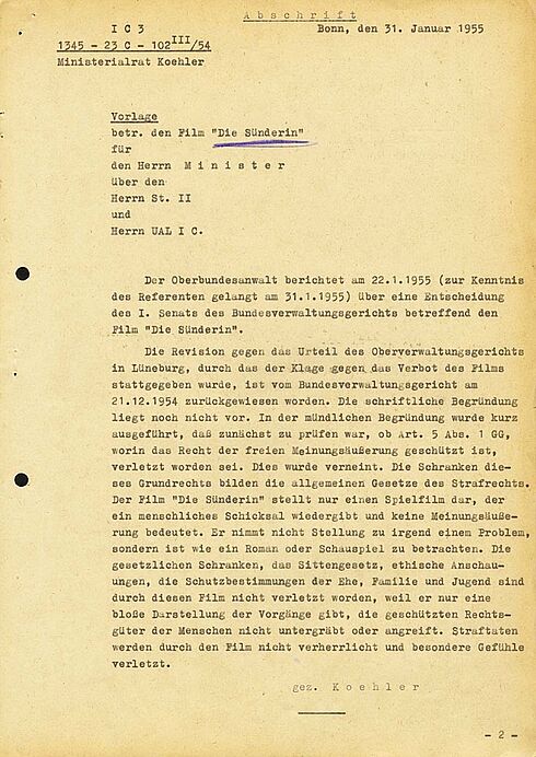 Bericht des Bundesministeriums des Innern an Bundesminister Lehr zur Entscheidung des Bundesverwaltungsgerichts zum Verbot des Film „Die Sünderin“ mit Hildegard Knef, 31. Januar 1955 Dokument mit Schreibmaschinentext und händischer Unterstreichung des Filmtitels