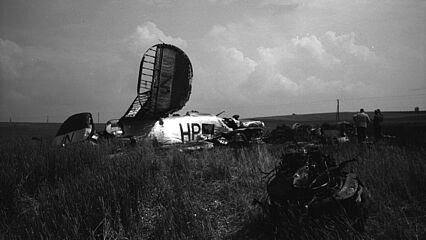 Wrack eines US-Bombers bei Oschersleben im Juli 1944