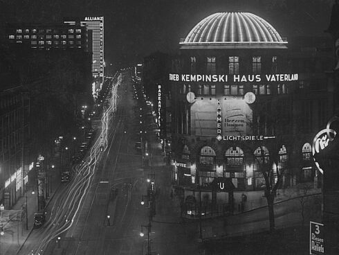 Potsdamer Platz bei Nacht 