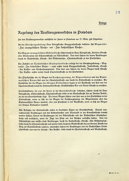 Regelung des Kraftwagenverkehrs in Potsdam am 21. März 1933