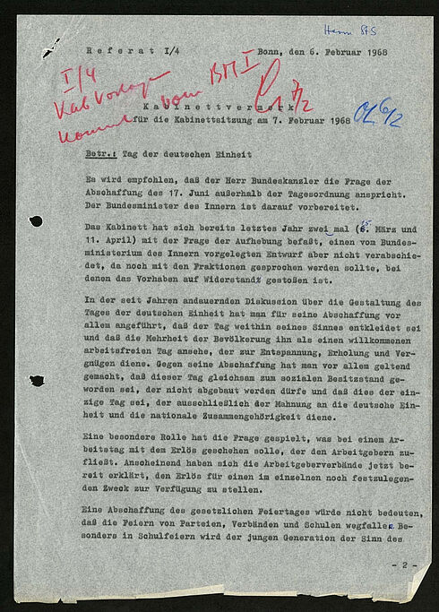 Erste Seite eines Vermerks des Ministerialrats Dr. Schnekenburger im Bundeskanzleramt vom 6. Februar 1968 