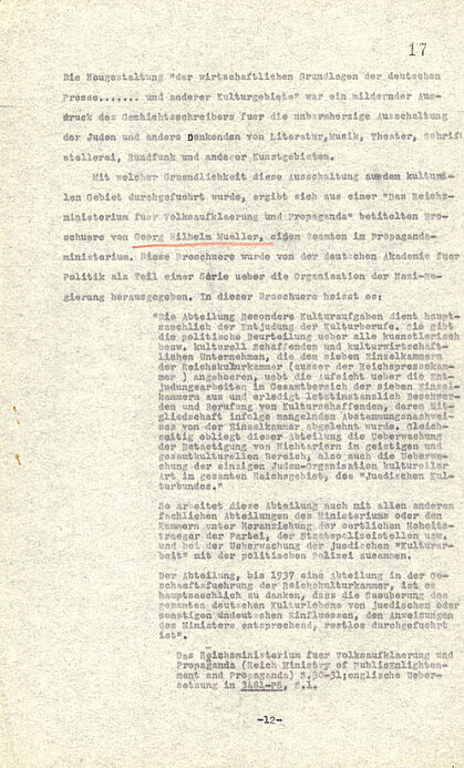 Das Dokument zeigt die Anklageschrift des Internationalen Militärgerichtshofs gegen Walther Funk.