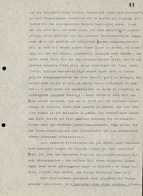 maschinengeschriebenes Dokument mit handschriftlichen Korrekturen und einer Unterstreichung