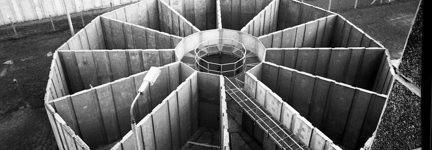 Freigang für Untersuchungshäftlinge genannt Torte