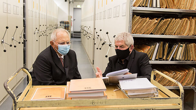 Wolfgang Schäuble besucht die ehemalige Stasi-Zentrale