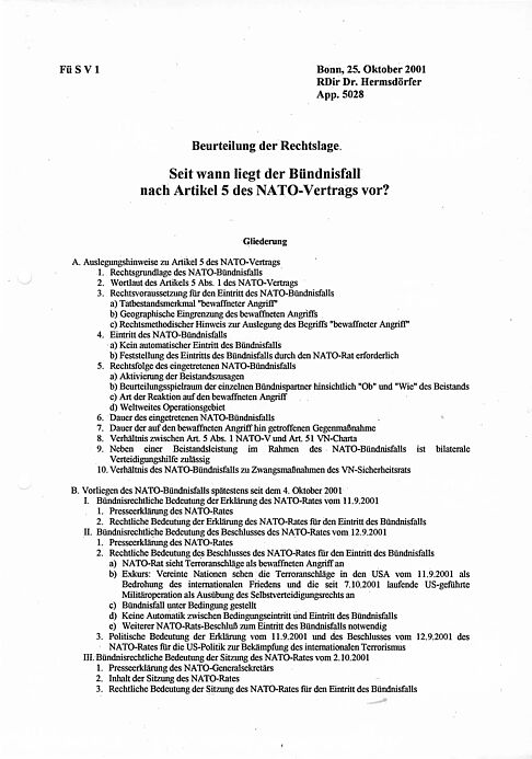 Maschinengeschriebenes Dokument mit alphanumerischer Gliederung