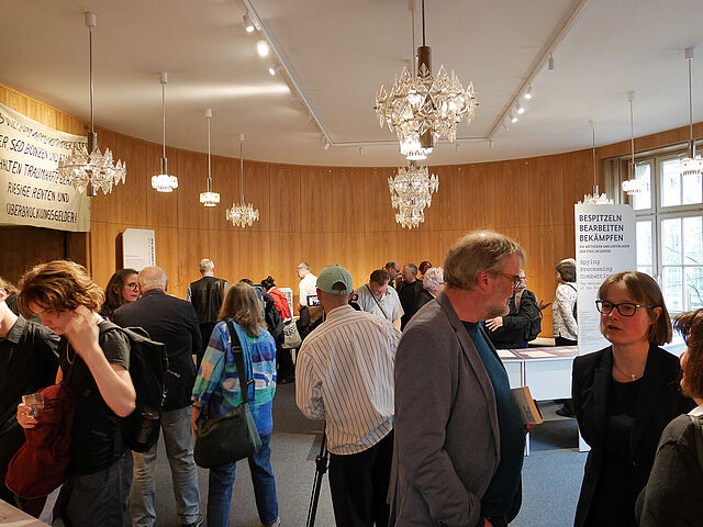 A glimpse into the exhibition section “How did the Stasi combat its ‘enemies’?”
