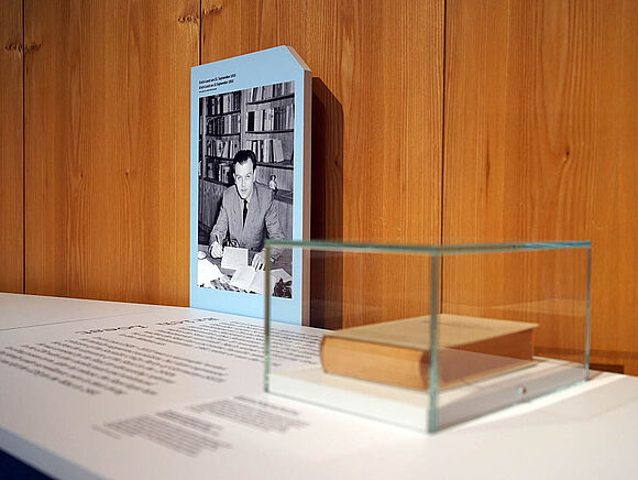 Ausstellungsfläche zum Schriftsteller Erich Loest Ausstellungsfläche zum Schriftsteller Erich Loest