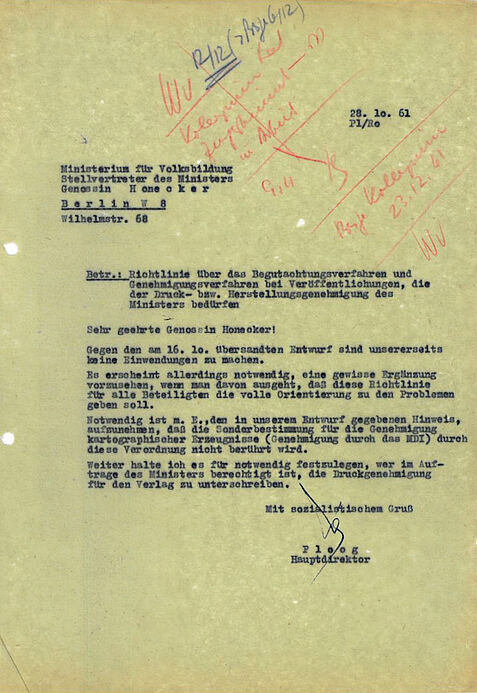 Umsetzung der Richtlinie des Ministeriums für Volksbildung zum Begutachtungsverfahren im Volk und Wissen Verlag: Schreiben des Hauptdirektors Ploog an den Stellv. Minister für Volksbildung, Margot Honecker, vom 28.10.1961 Maschinell erstelltes Schriftgut