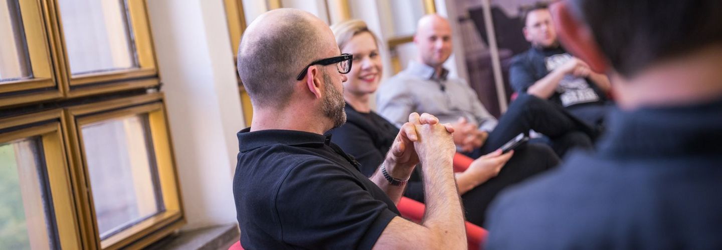 Podium während des Campus-Forums 2021